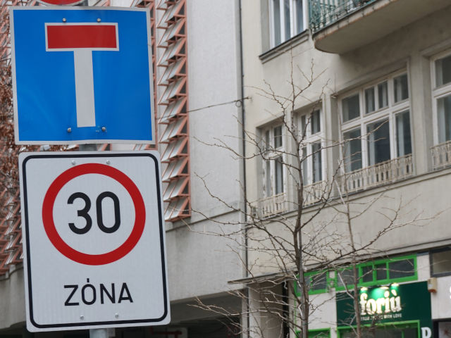 Road Closed sign in Hungary