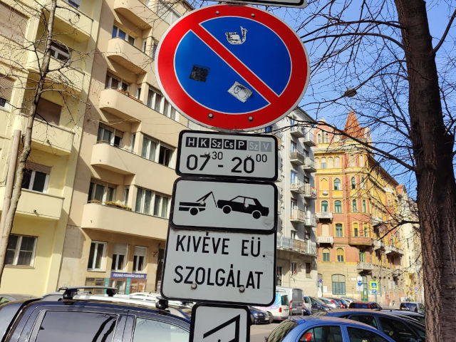 Restricted parking places in Budapest